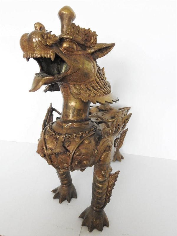 Nepal Tempelwächter Löwe / Fabelwesen aus Bronze